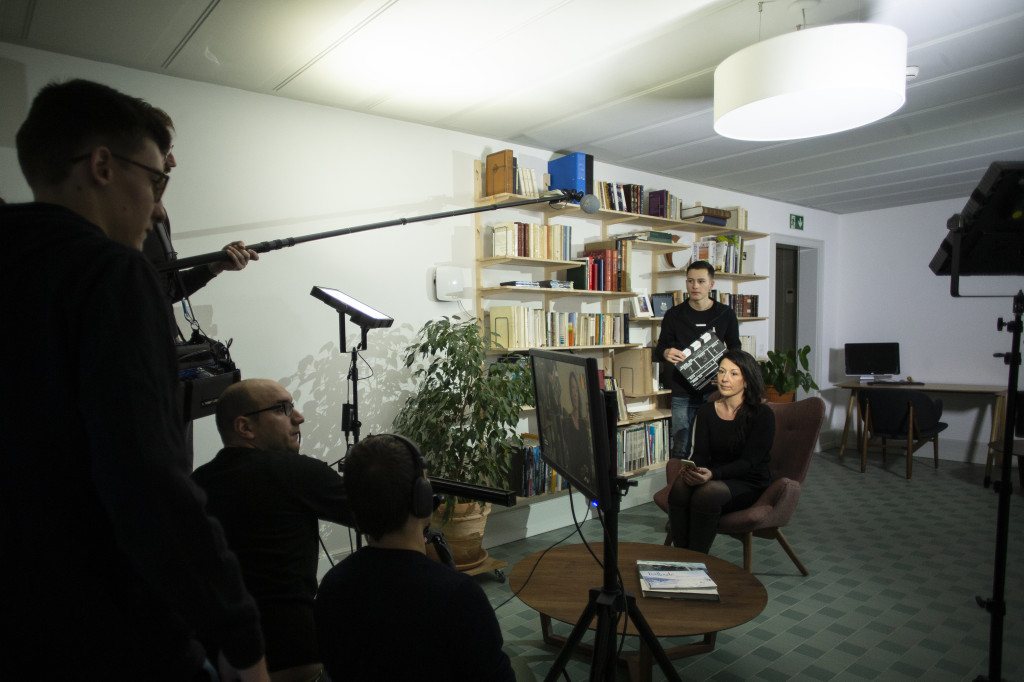 clip prévention salon, silence...
